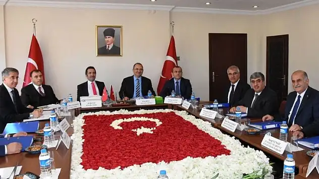 Fırat Kalkınma Ajansı'nın 2017 Yılı Son Toplantısı Bingöl'de Yapıldı.