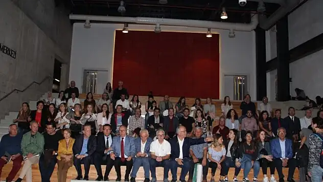 Mimarlar, doğaltaşçılar ve mobilyacılar 'dan Ortak Proje