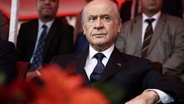 Devlet Bahçeli hassasiyeti: Erteledi!