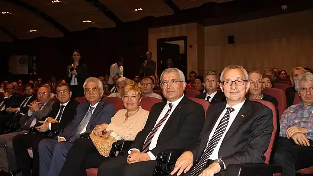 ihracatçıya 33 konuda 6800 saat eğitim verdi