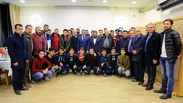 Başkan Gürkan, Sporcularla Biraraya Geldi