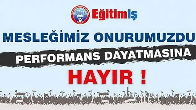 Öğretmen Not İstemez, Öğretmen Sadece Ders Verir!