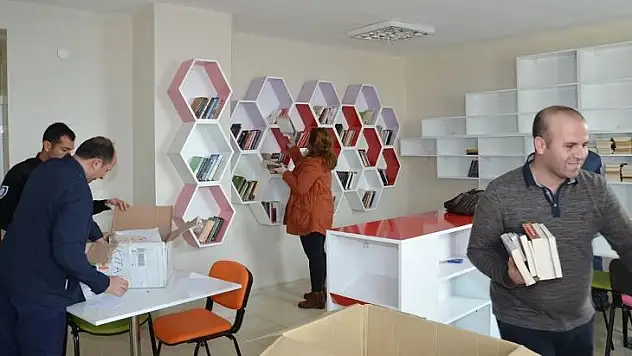 Büyükşehir'den Doganyol'a İkinci Kütüphane