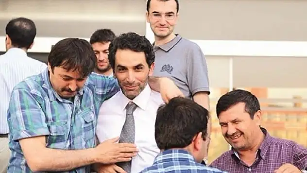 Hizmette sınır yokmuş! Bir hainin anatomisi