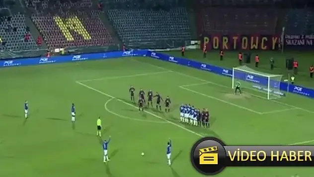 Komedi gibi frikik organizasyonu