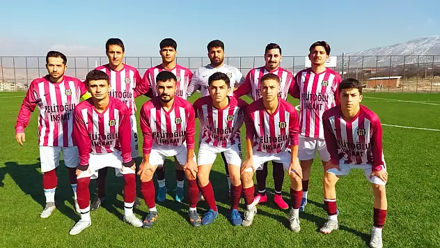 Malatya Kale Gençlerbirliği Spor kulübüne İş insanından Forma desteği