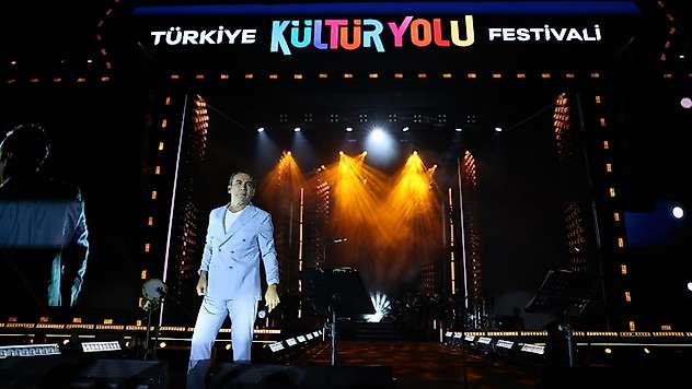 Malatya Kültür Yolu Festivali Ferhat Göçer Konseriyle Sona Erdi