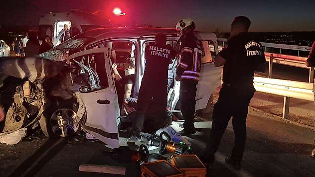 Malatya Kuzey Çevre Yolu'nda Feci Kaza: 6 Yaralı