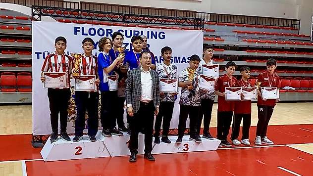 Malatya'nın Floor Curling Gururu: Türkiye İkincisi Oldular