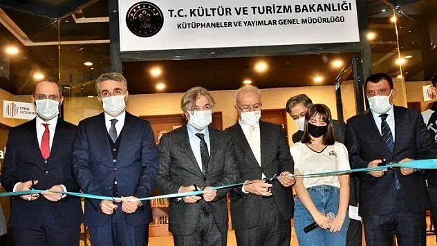 Malatya Park AVM Kütüphanesi Düzenlenen Törenle Açıldı