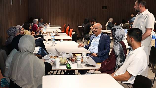 Malatya Şehir Kütüphanesi Öğrencilerin Yeni Eğitim Üssü Oldu