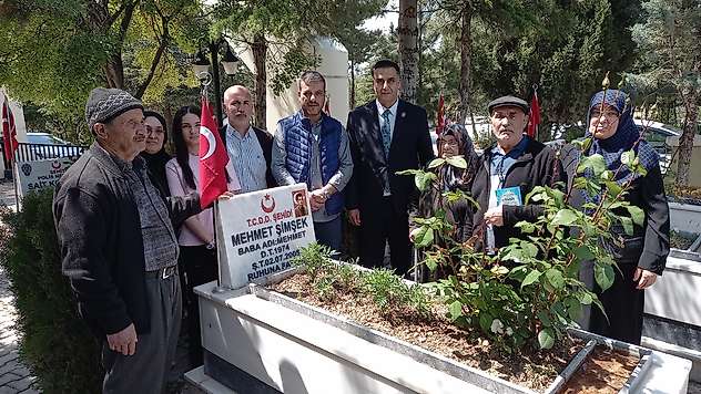 Malatya Şehitliği'nde Bayram Öncesi Duygusal Ziyaret