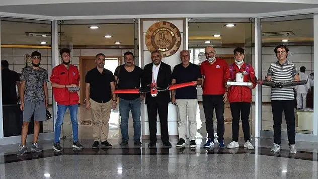 Malatya TSO, 2021 Teknofest finalinde yarışacak Ebabil ve Aktolgalı ekibine sponsor oldu
