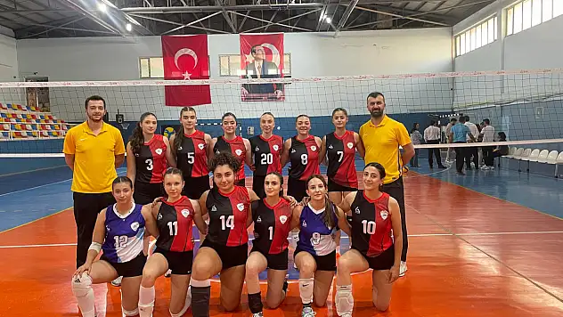 Malatya Voleybol Sezonun İlk Deplasmanında Galip!