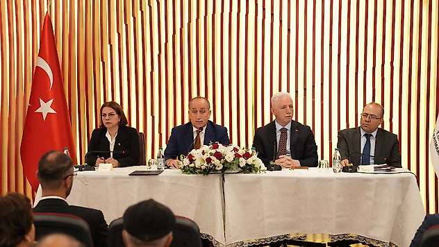Maltepe'de çöken ve boşaltılan bina sakinleri için 9 milyon liralık acil destek