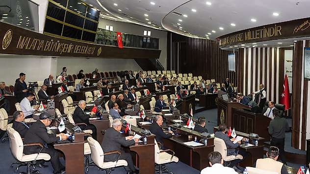 Mayıs Ayı Meclis Toplantısında Gündem Yoğundu: İmar Maddeleri Görüşüldü