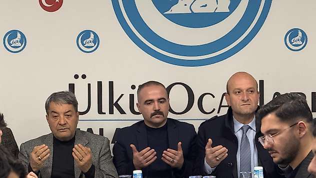 Mehmet Fendoğlu'ndan Ülkü Ocakları'nda İlk İftar Programı