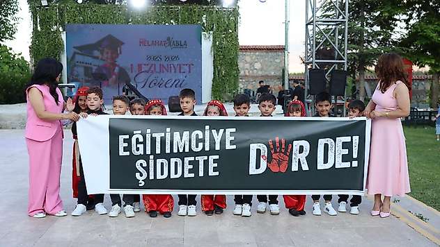 Melahat Abla Anaokulu'ndan Yıl Sonu Gösterisi: Hem Eğlence Hem Farkındalık