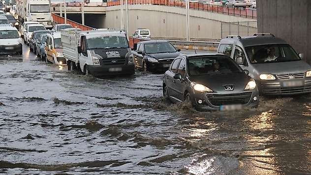 Meteoroloji'den 14 İl İçin Alarm: Zonguldak'a Turuncu Kod!