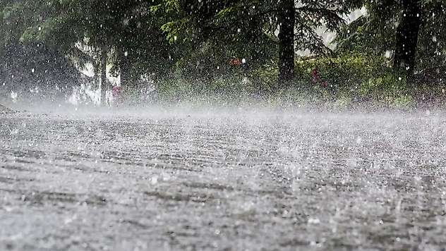 Meteoroloji uyardı: Kuzey ve doğu kesimlerde sağanak yağış bekleniyor