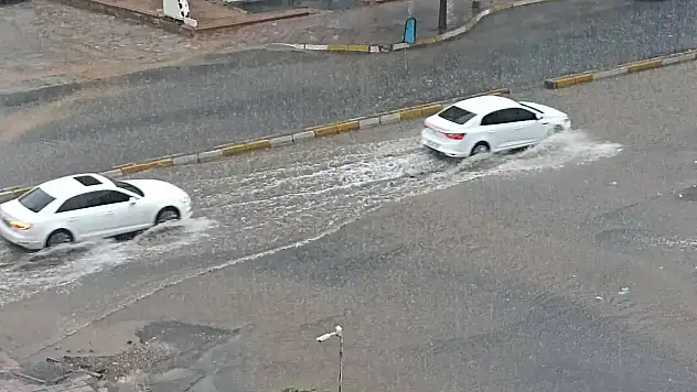 Meteorolojiden kuvvetli yağış uyarısı