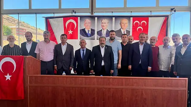 MHP ilçe kongreleri Arguvan ve Arapgir'de yapıldı