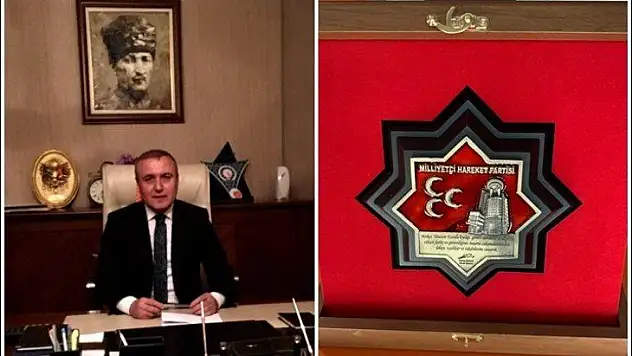 MHP Lideri Devlet Bahçeli'den Ekici'ye Plaket