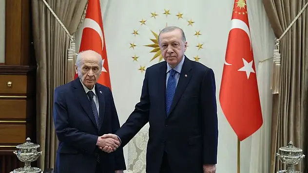 MHP Lideri Devlet Bahçeli ve Cumhurbaşkanı Erdoğan Külliye'de Görüştü