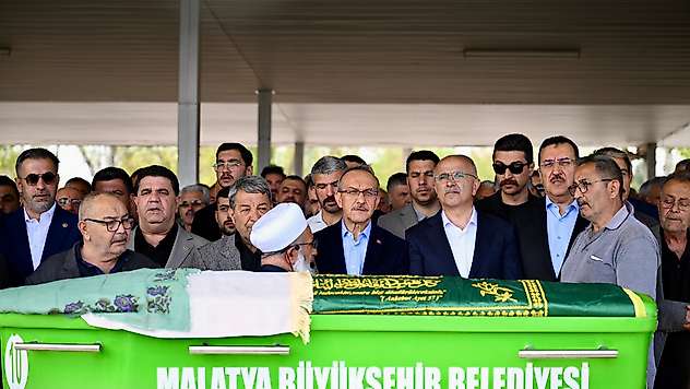 MHP Milletvekili Mehmet Fendoğlu'nun Acı Günü: Annesi Son Yolculuğuna Uğurlandı