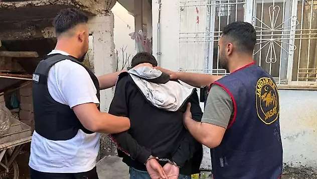 MİT Koordinasyonunda 9 İlde Siber Suç Operasyonu: 12 Gözaltı