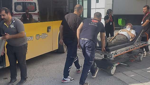 MOTAŞ Şoföründen Örnek Davranış: Otobüsü Acil Servise Sürdü