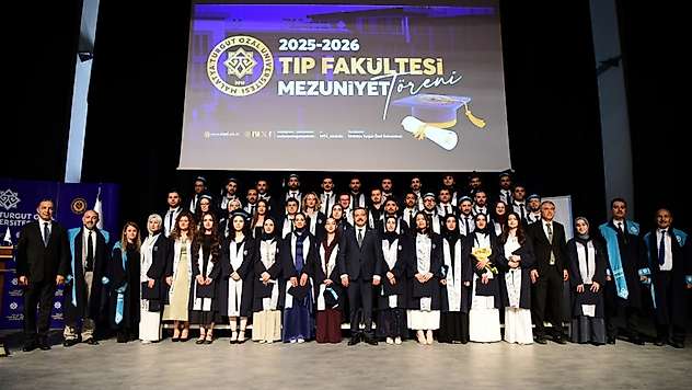 MTÜ Tıp Fakültesi İlk Mezunlarını Verdi: 46 Genç Hekim Mesleğe Uğurlandı