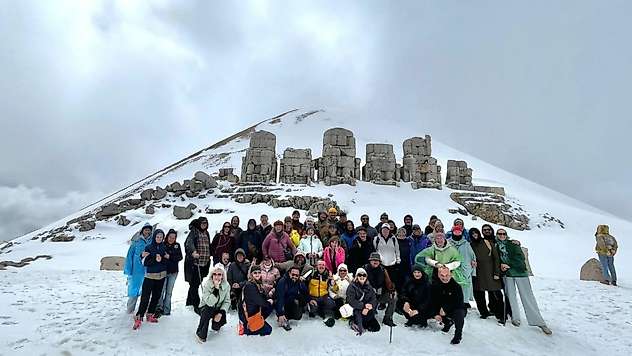 Nemrut Dağı Ziyaretçilere Yeniden Kapılarını Açtı