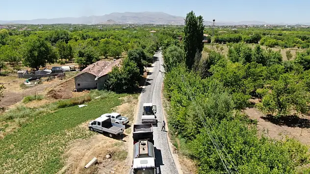 O Mahalle'nin Yol Sorununu Çözüldü