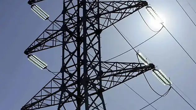 Ocak ayında elektrik üretimi yüzde 3 arttı