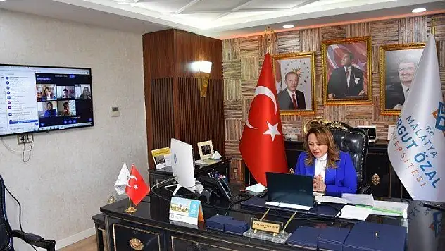 Öğrencilere ilk ödev Covid-19