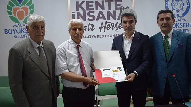 Öğretmen Akademisinde Geçmişten Günümüze Malatya Konuşuldu