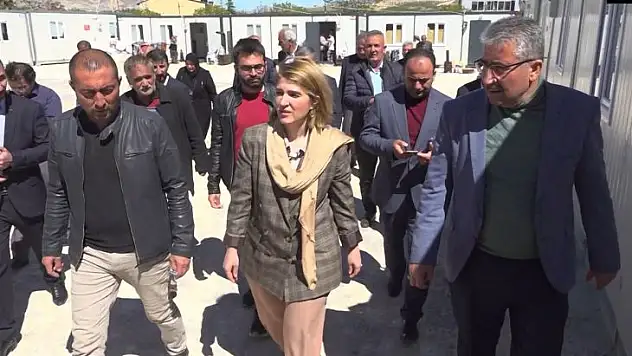 Ölmeztoprak, 'Türkiye'de örnek bir Malatya modeli inşallah birlikte çalışarak gerçekleştireceğiz''