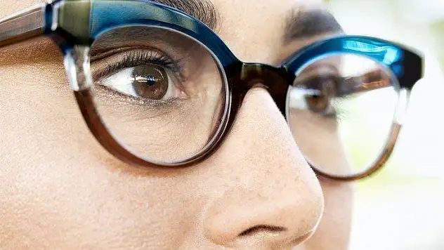 Optik gözlük adaptasyonunda hayatı kolaylaştıran teknoloji