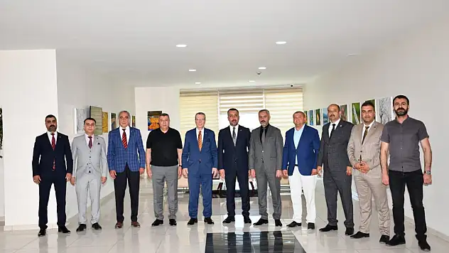 Osmanağaoğlu, 'Malatya için kayısı hayati bir öneme sahip'