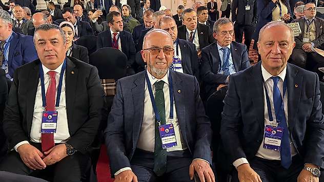 Özcan, Türkiye–Mısır İş Forumu'nda Malatya'yı Temsil Etti