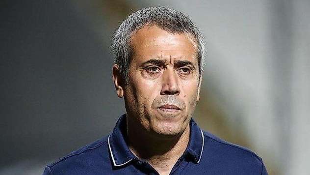 Özdeş: Üzgünmüş