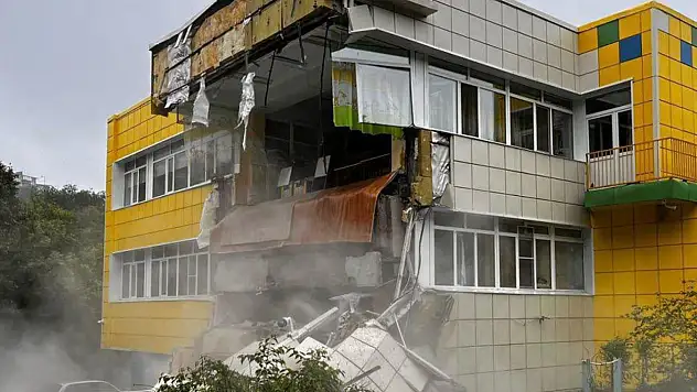 Pasifik'te 8,7'lik deprem: Kamçatka ve Japonya'da tsunami oluştu, ABD'de alarm verildi