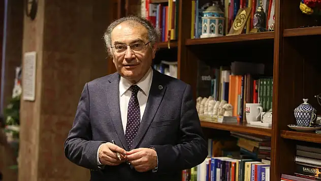 Prof. Dr. Tarhan: Konforculuk küresel bir hastalık halinde artıyor!