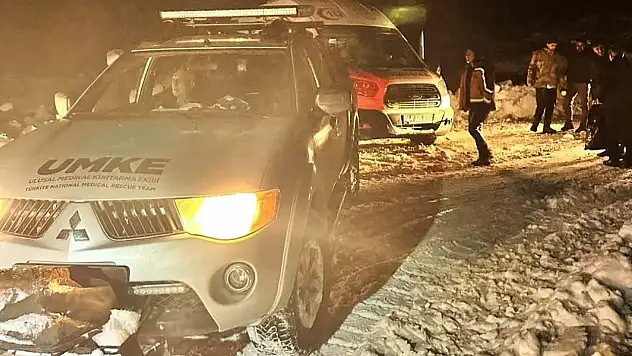 Pütürge'de Tipi ve Kar Engeline Rağmen UMKE'den Hayat Kurtaran Müdahale