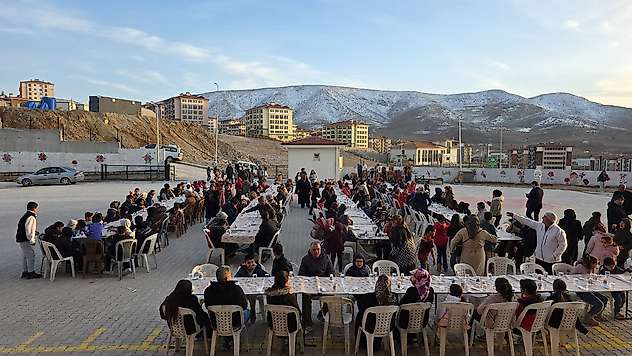 Pütürgebeyleri'nden Deprem Konutlarında Anlamlı Organizasyon