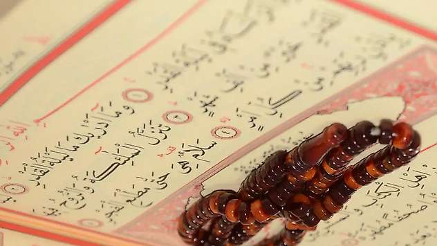 Ramazan'ın 27. Gecesi: Kadir Gecesi'ni Dua ve İbadetle Karşılayın
