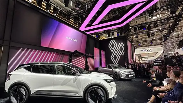 Renault, IAA Mobility 2023'te yeni modelleriyle yerini aldı