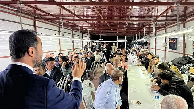 Rozetsiz Siyaset Yapacağız