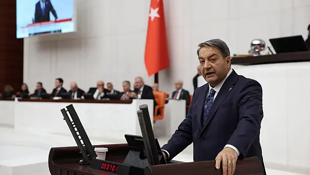 'Sadece Yükselmek Değil, Yeryüzünde Sorumlu Olmak': Fendoğlu'ndan Anlamlı Miraç Mesajı